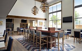 Hampton Inn & Suites Las Vegas-Red Rock/Summerlin